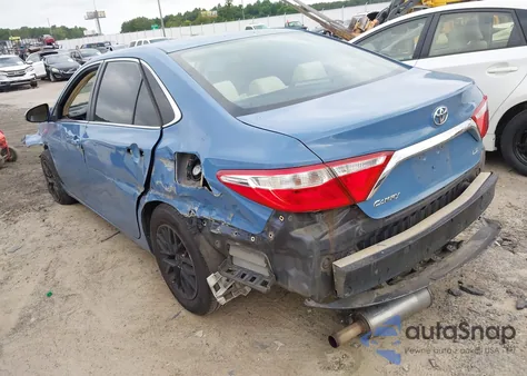 2017 Toyota Camry Le z USA, uszkodzony, nr VIN 4T1BF1FK8HU737632